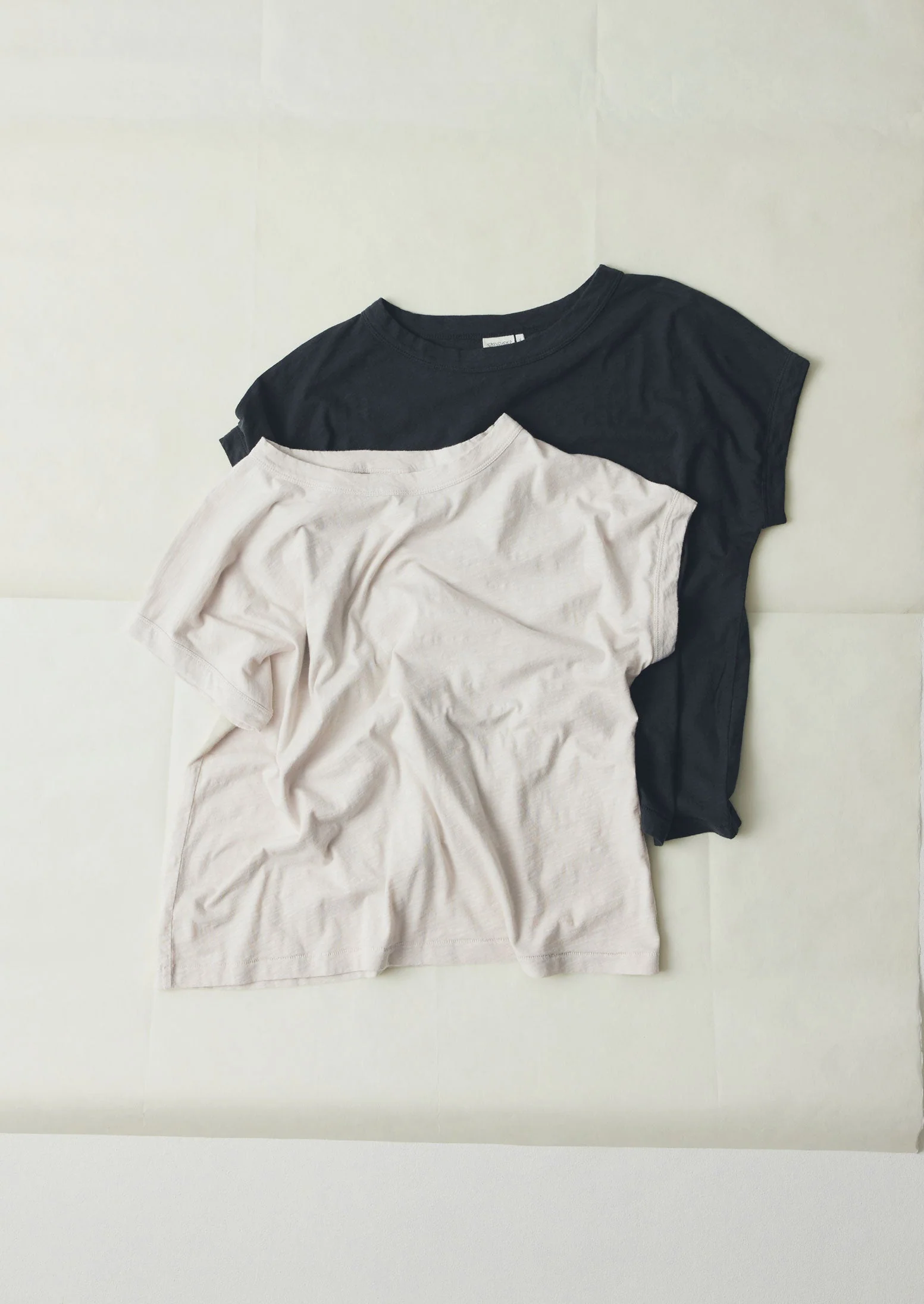 Alda Organic Cotton Easy Tee | Pebble - Image 4