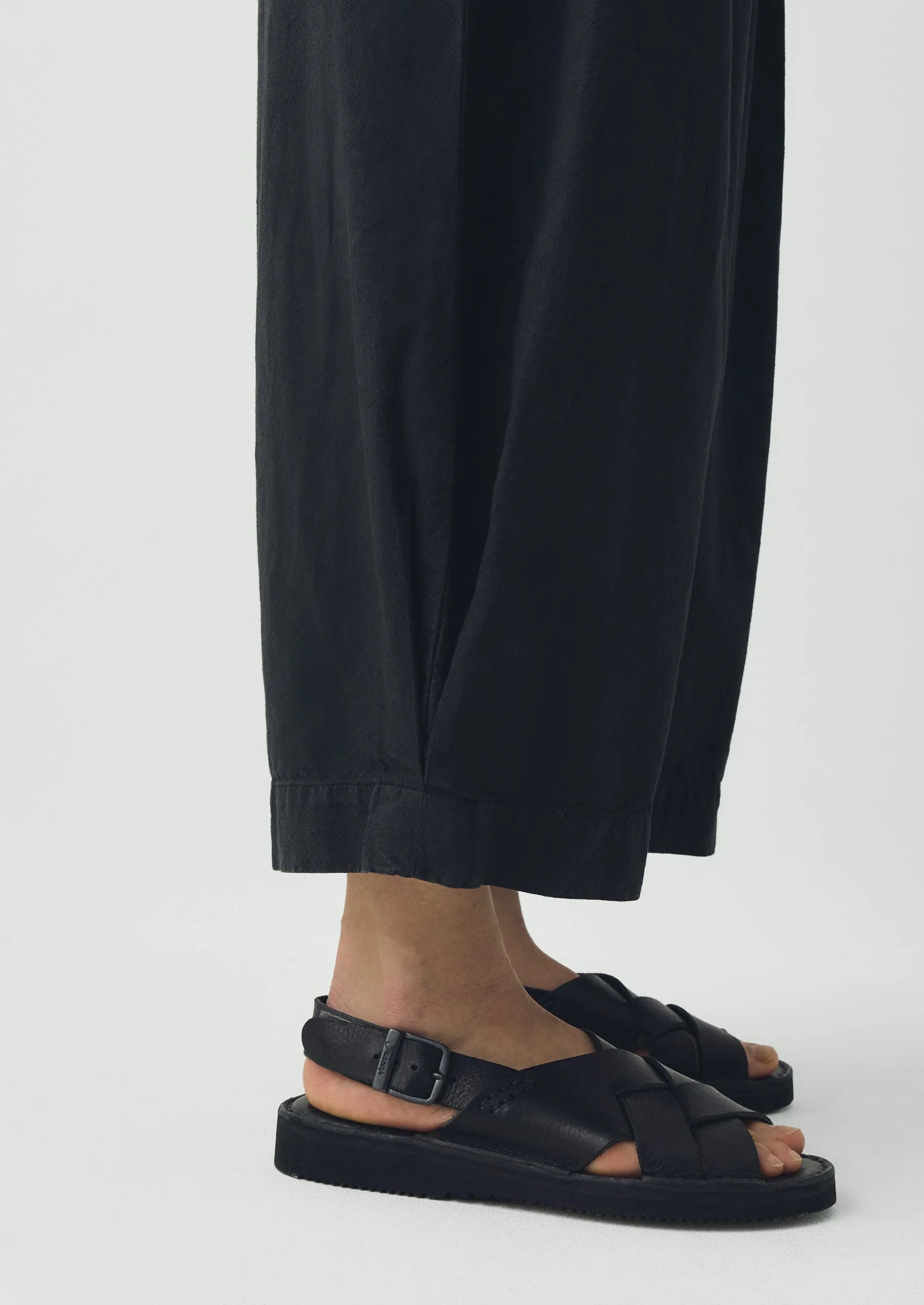 Carys Cotton Linen Canvas Wide Leg Pants | Soft Black - Image 4