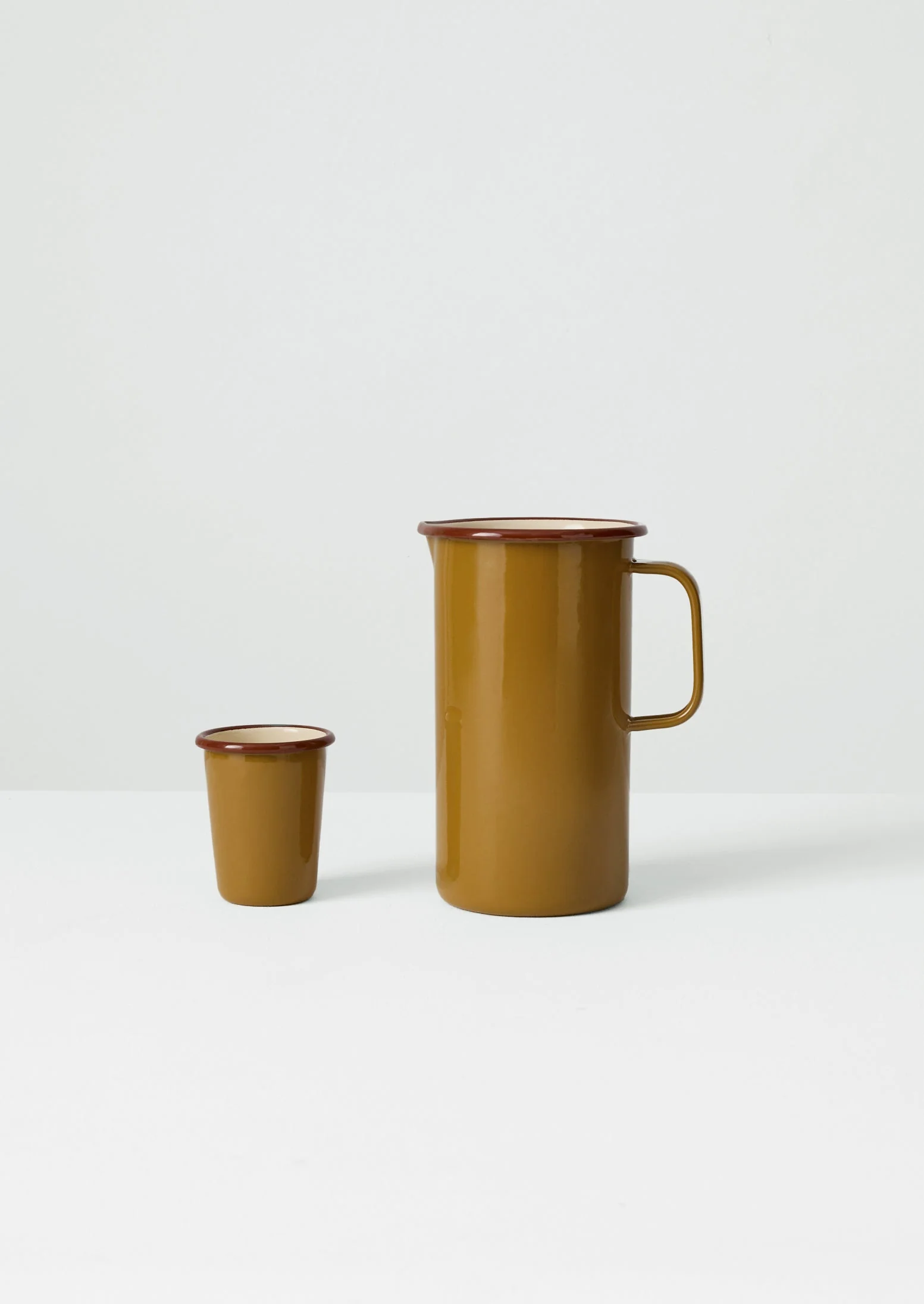 Contrast Rim Enamel Cup | Ochre/Chestnut - Image 4