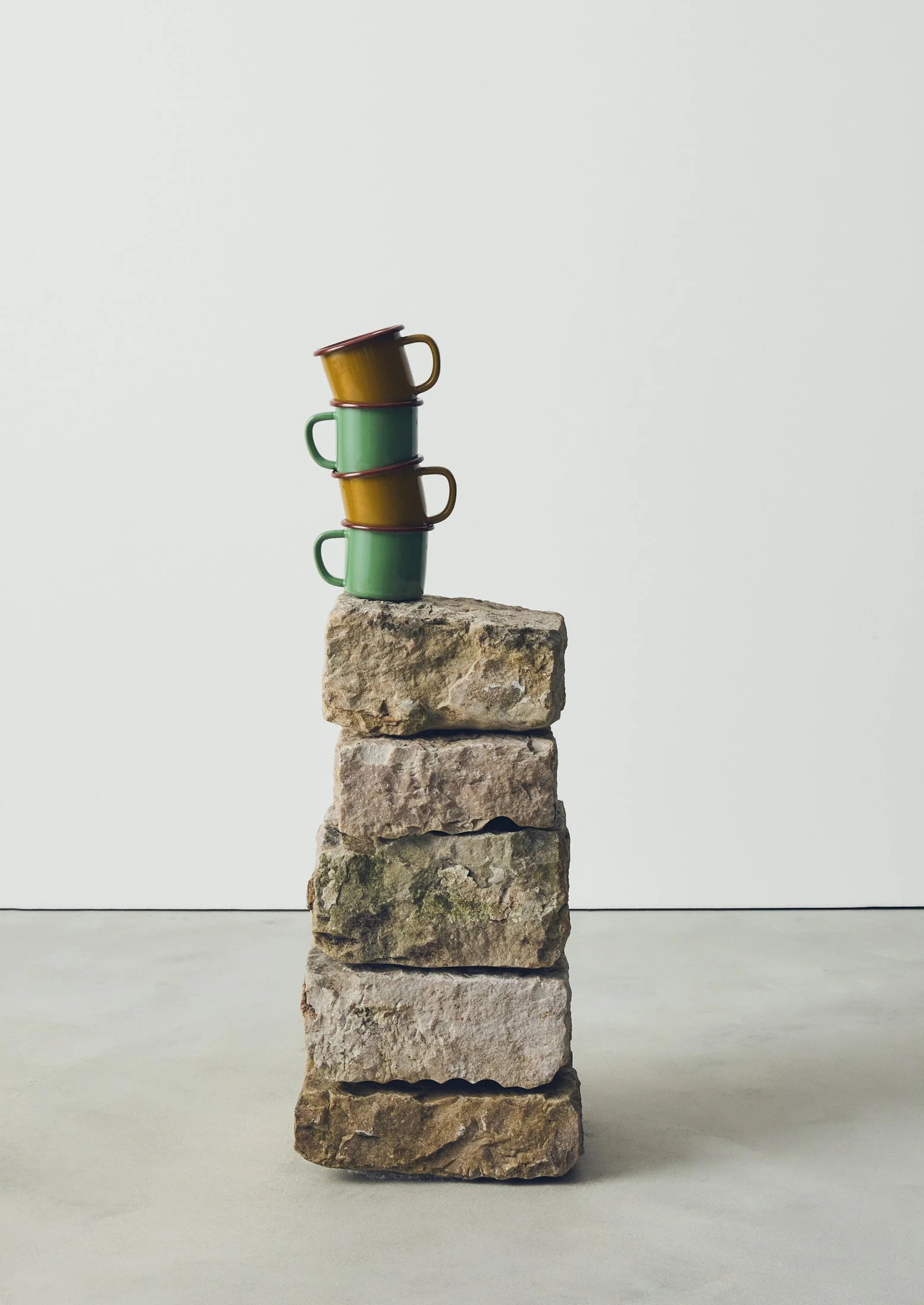 Contrast Rim Enamel Mug | Mint/Chestnut - Image 3