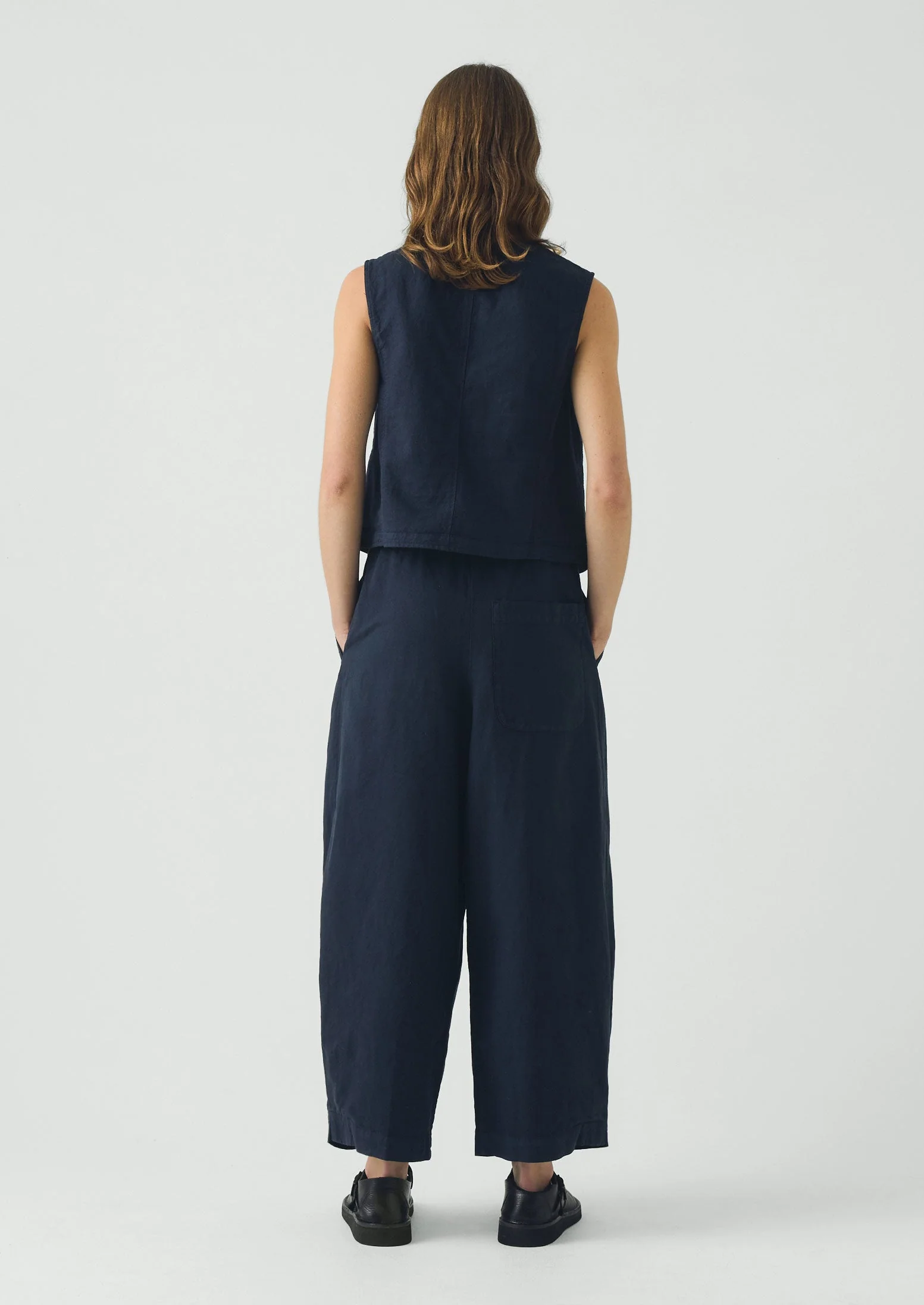 Cotton Linen Canvas Waistcoat Top | Anthracite - Image 3