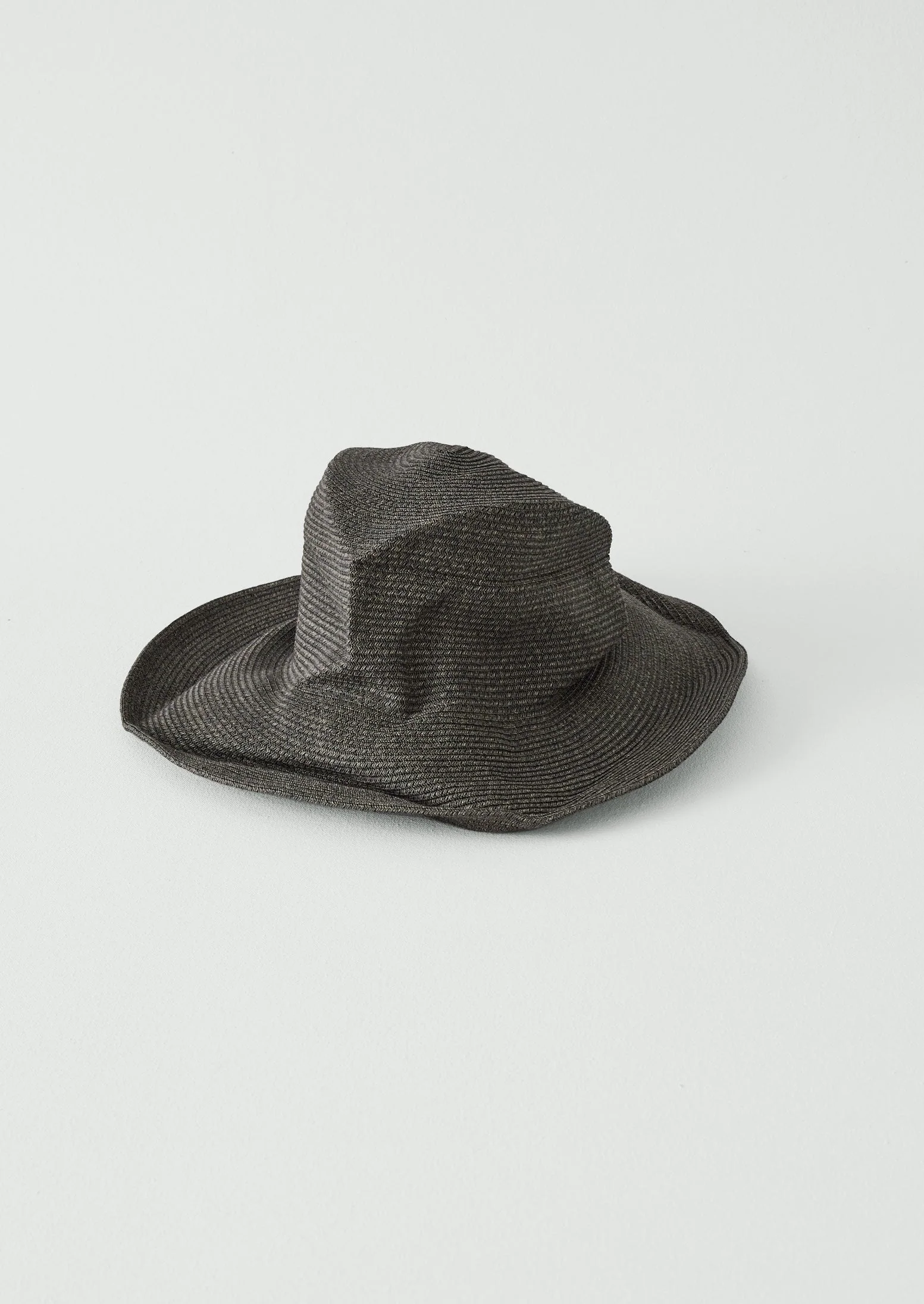 Decho Crushed Washi Paper Hat | Charcoal