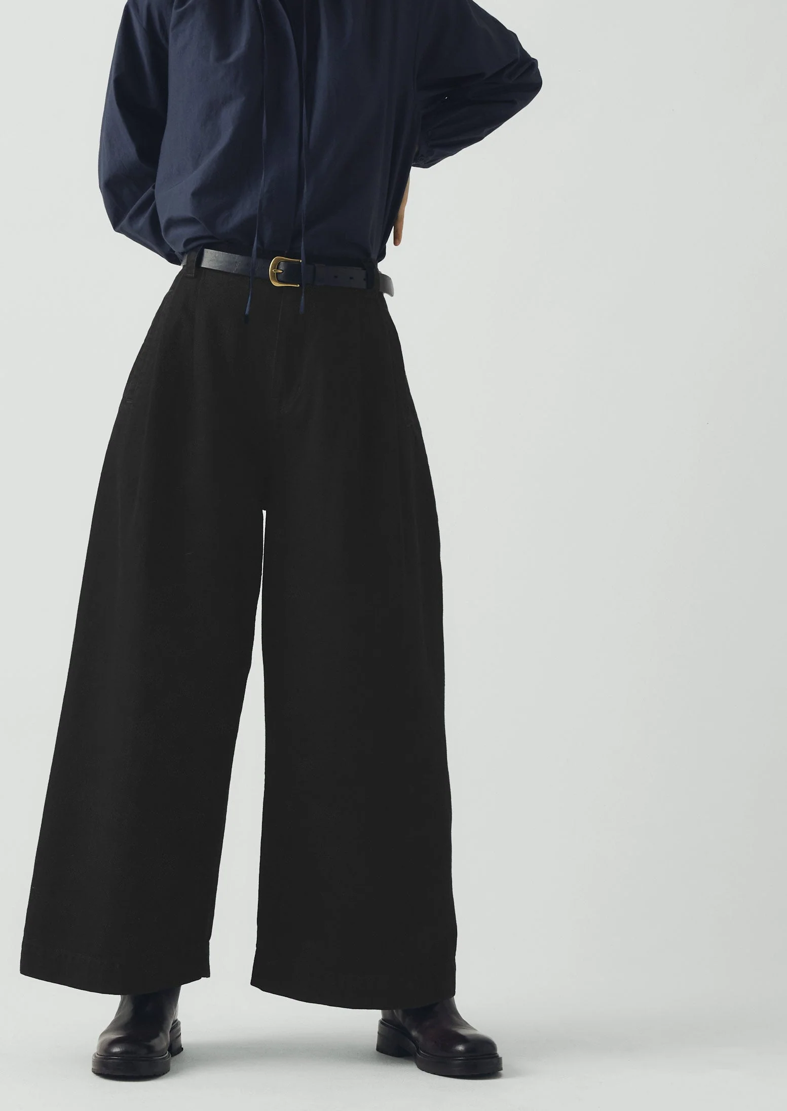 Denim Pleat Front Pants | Carbon Black - Image 4