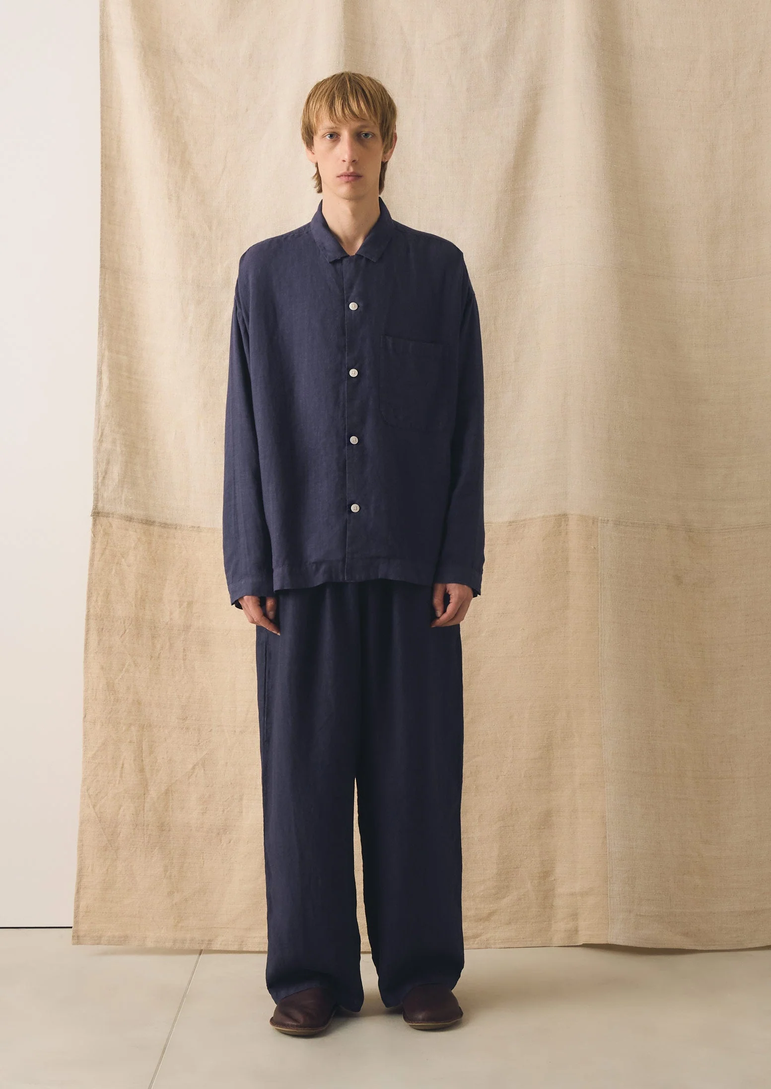 Garment Dyed Linen Drawstring Pants | Blueberry - Image 6