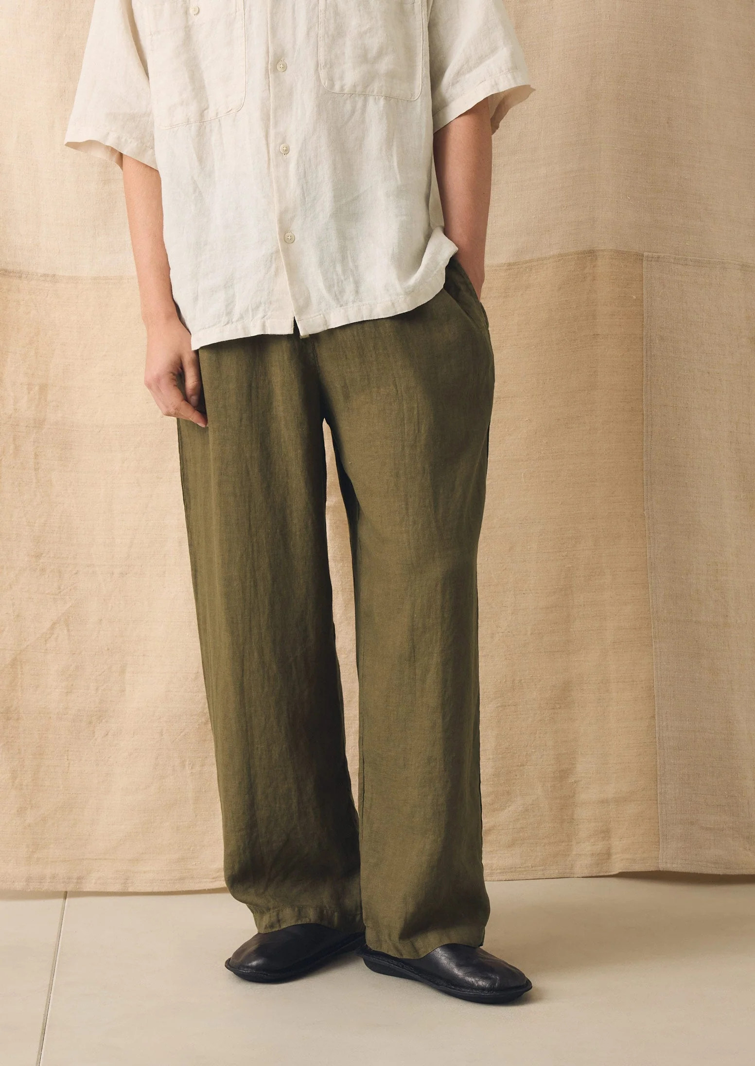 Garment Dyed Linen Drawstring Pants | Pear - Image 4