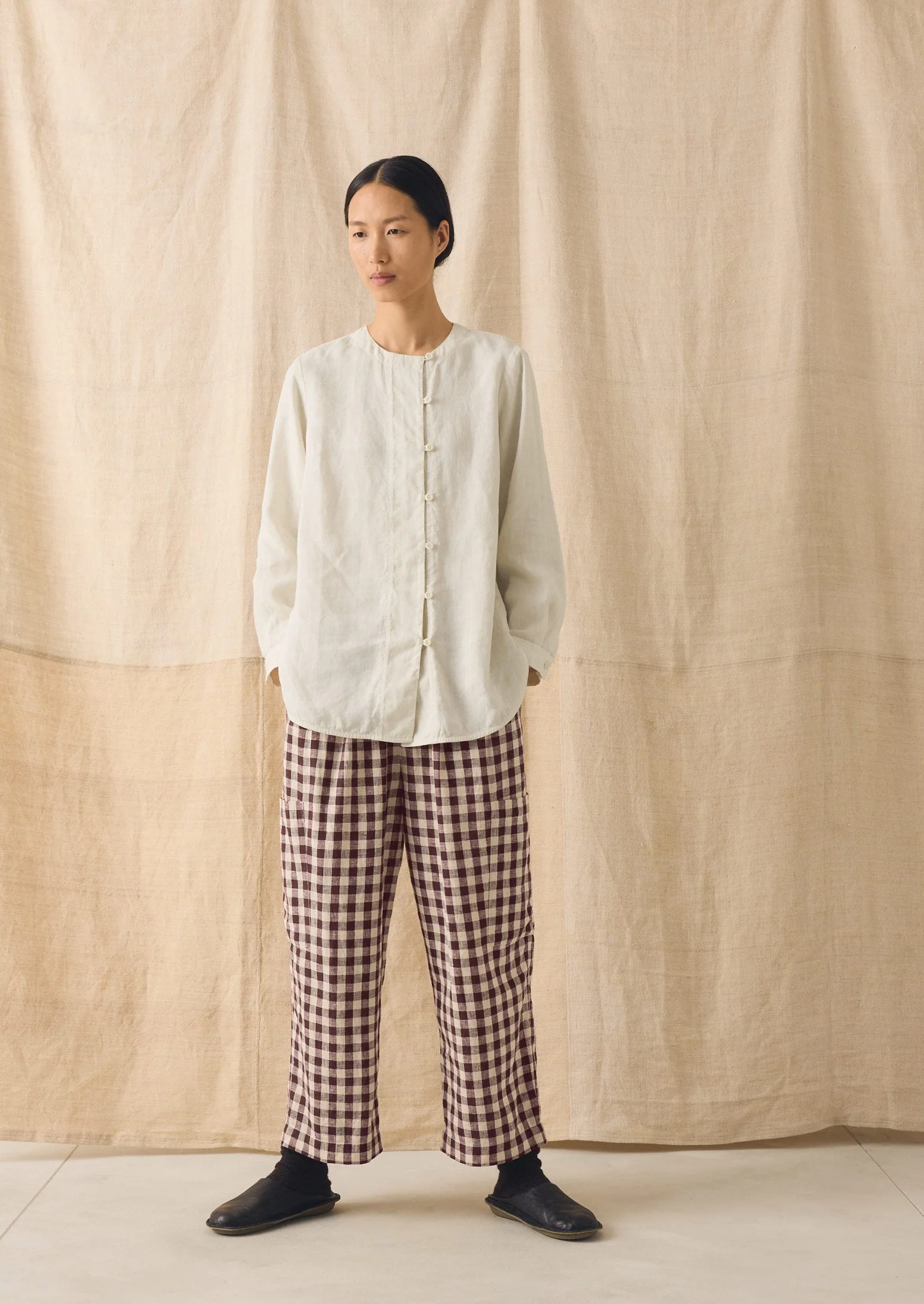 Gingham Linen Cotton Patch Pocket Pants | Dark Chocolate/Ecru - Image 4
