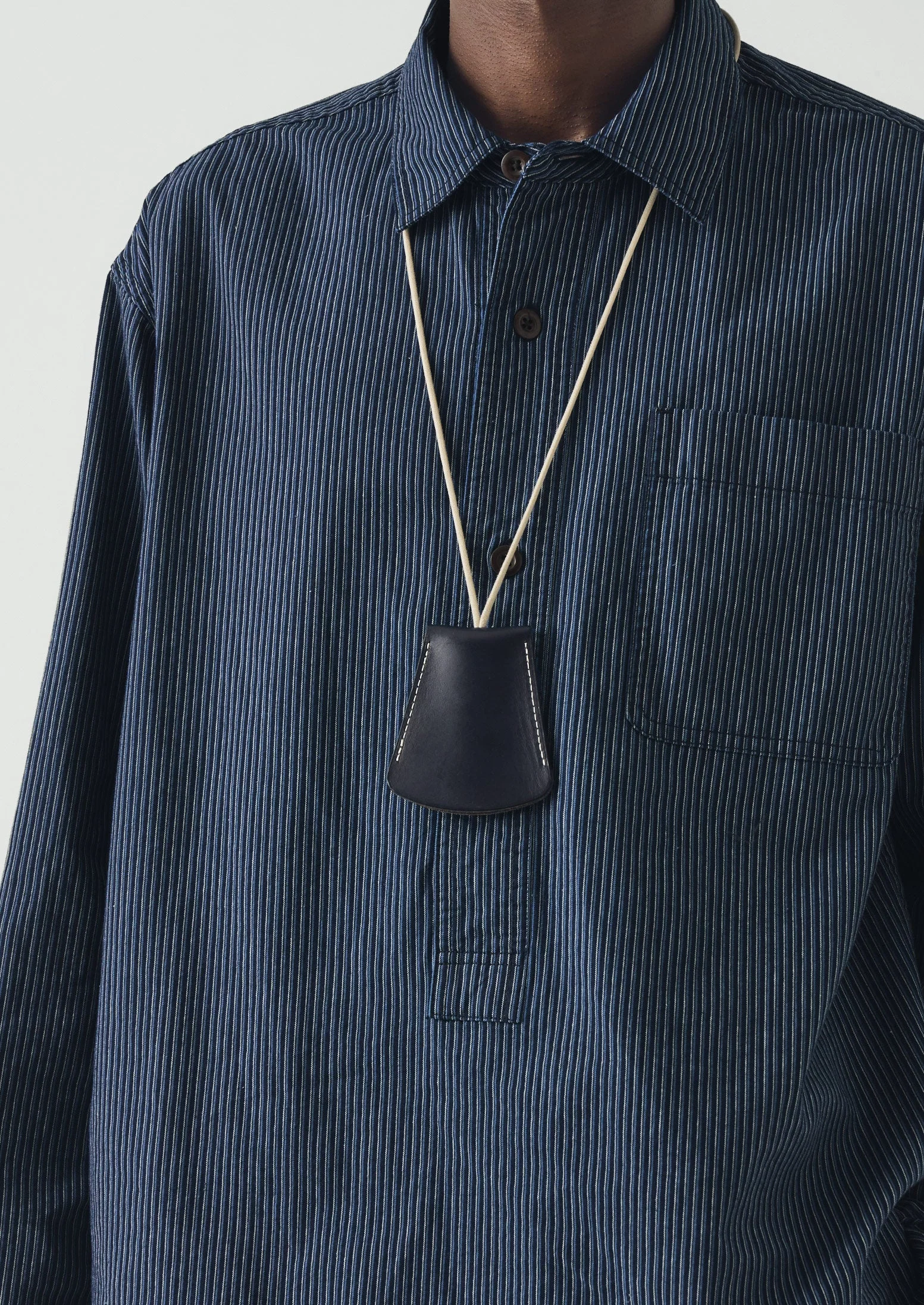 Laperruque Leather Bell Key-Holder | Navy - Image 3