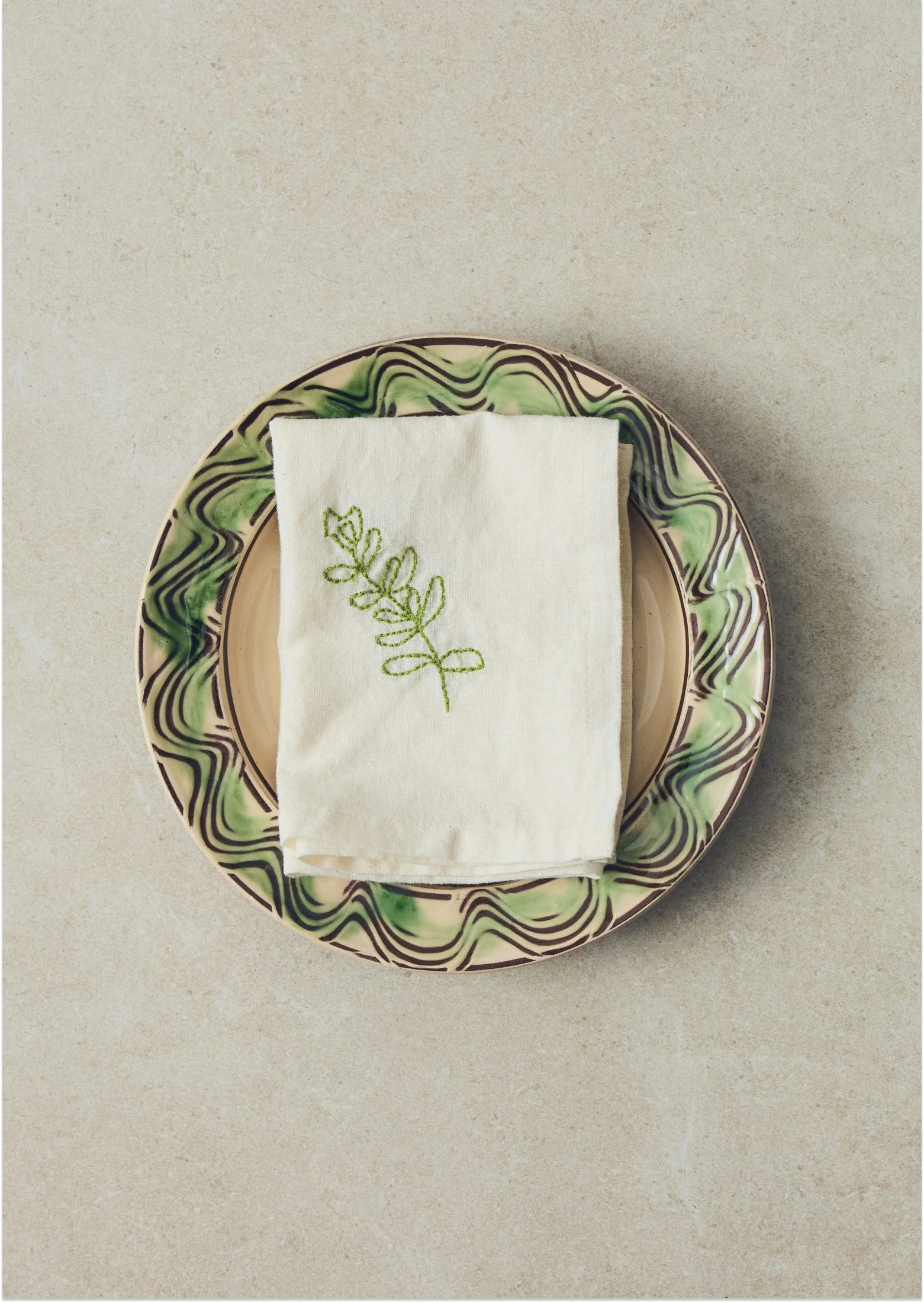 Matt Grimmitt Slipware Plate | Cream/Terracotta - Image 4
