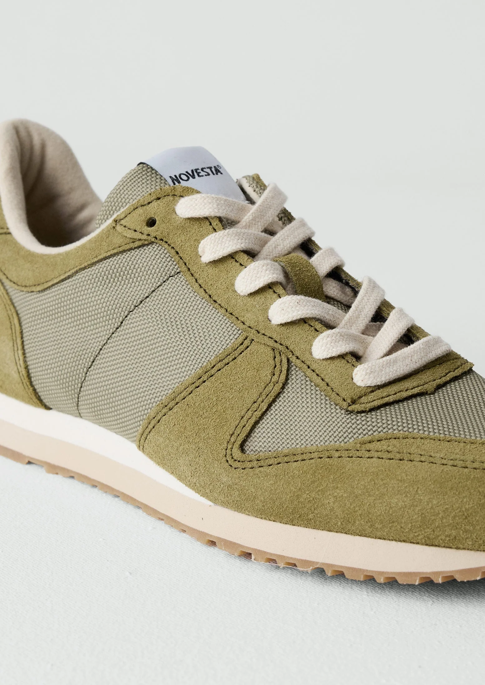 Novesta Marathon Sneakers | Bronze Green - Image 4