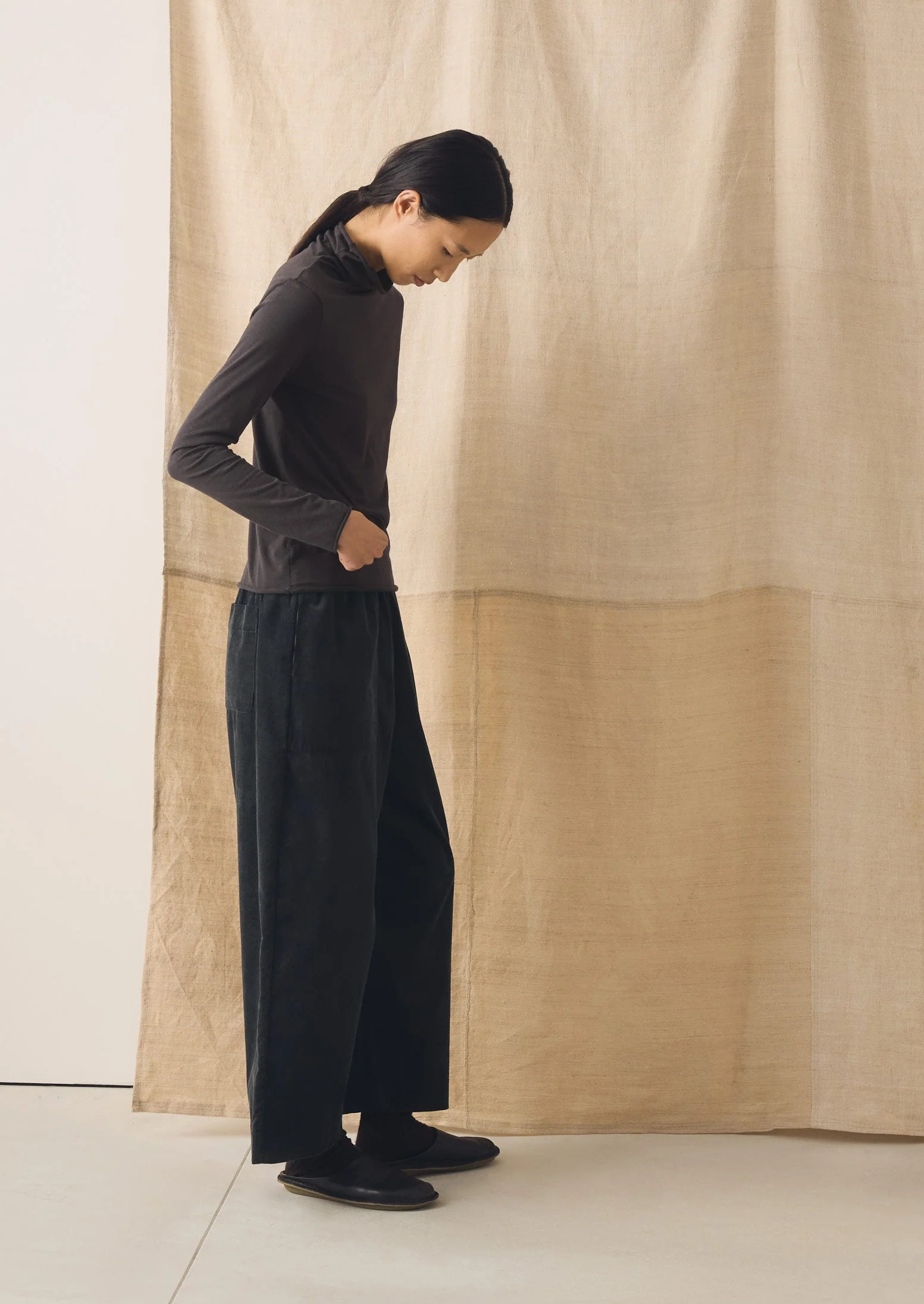 Organic Cord Barrel Leg Pants | Charcoal - Image 3