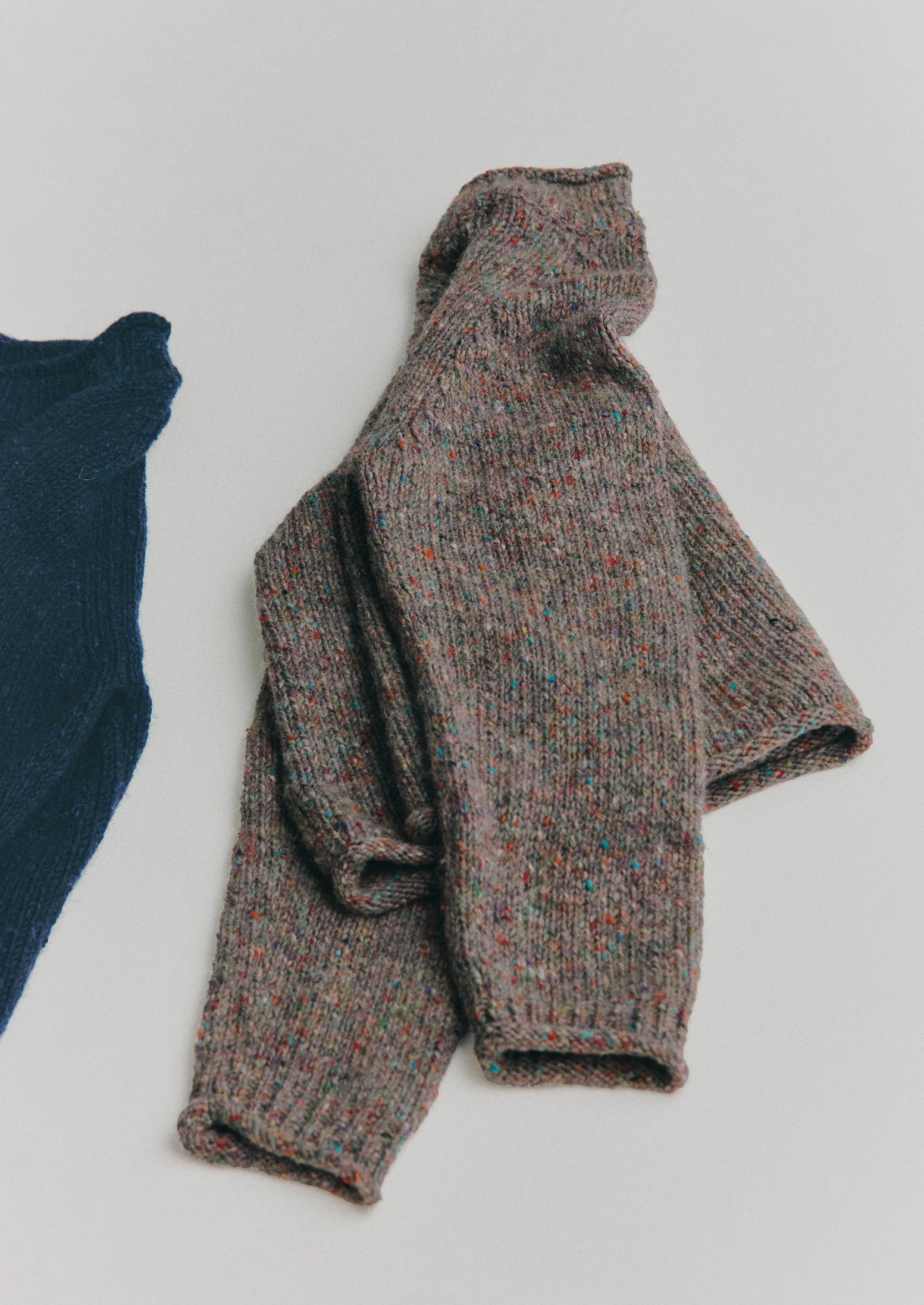 Orla Donegal Wool Sweater | Navy - Image 7