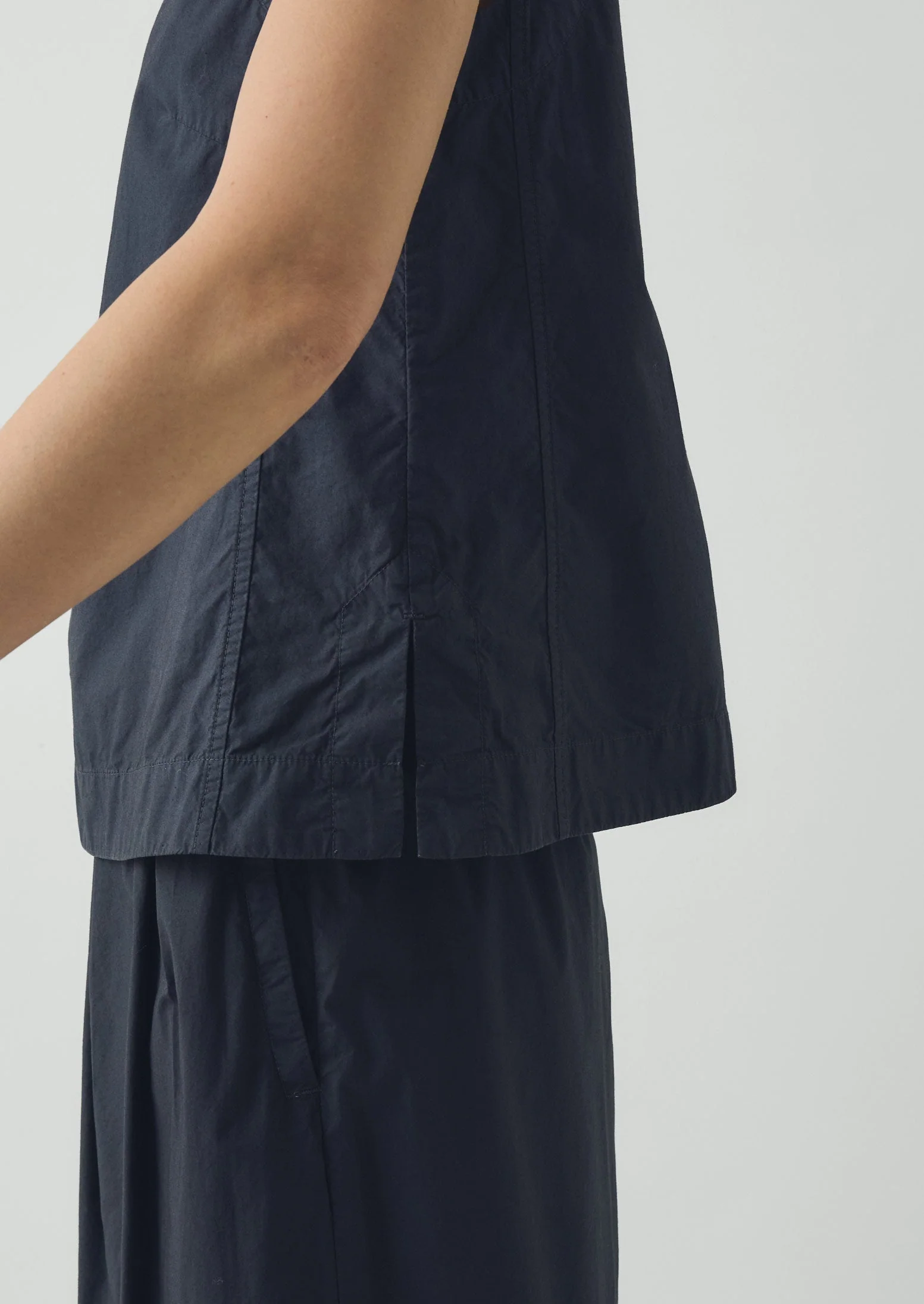 Panelled Garment Dyed Sleeveless Top | Slate - Image 4