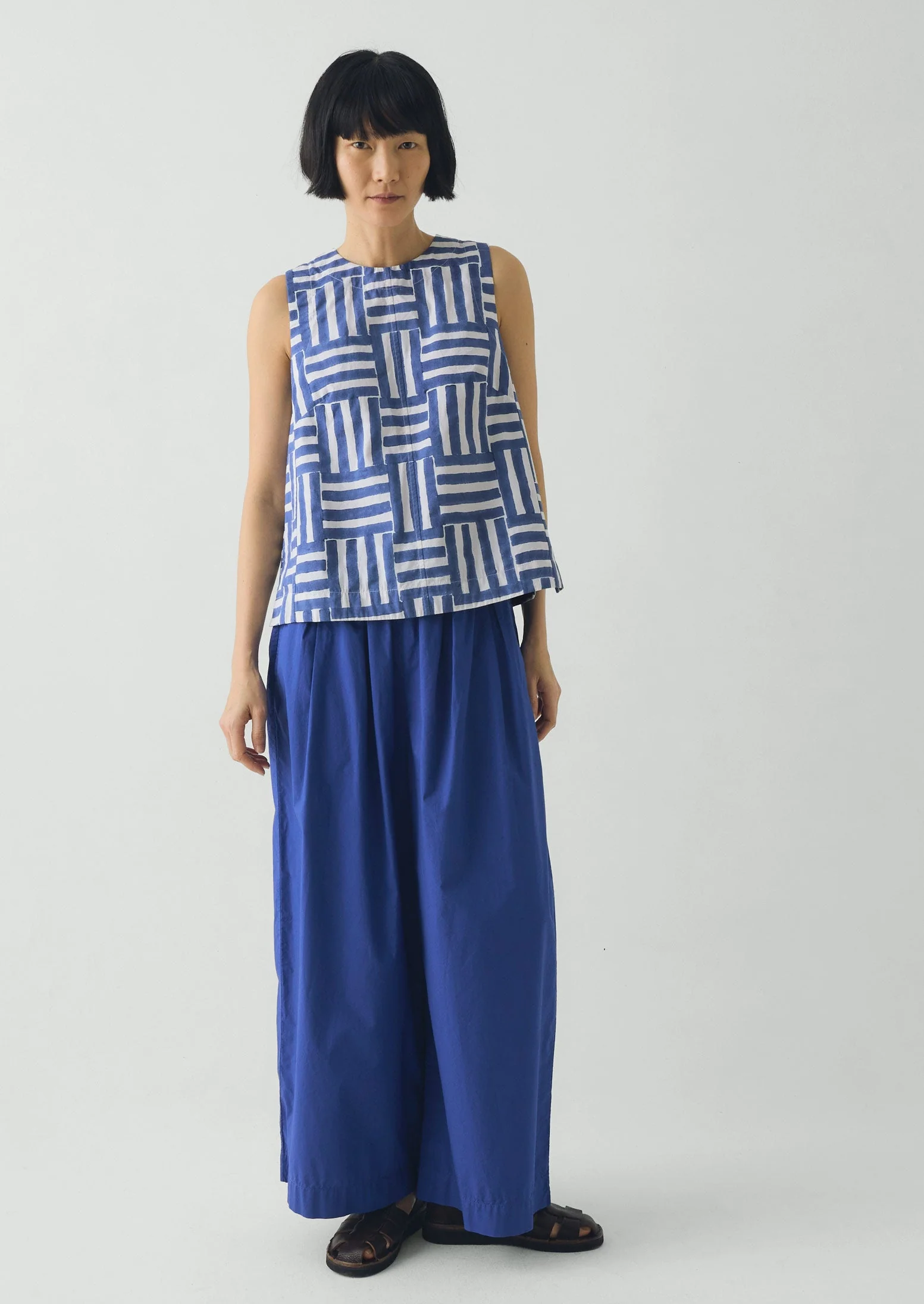 Pleated Pull On Cotton Poplin Pants | Carmine Blue - Image 6