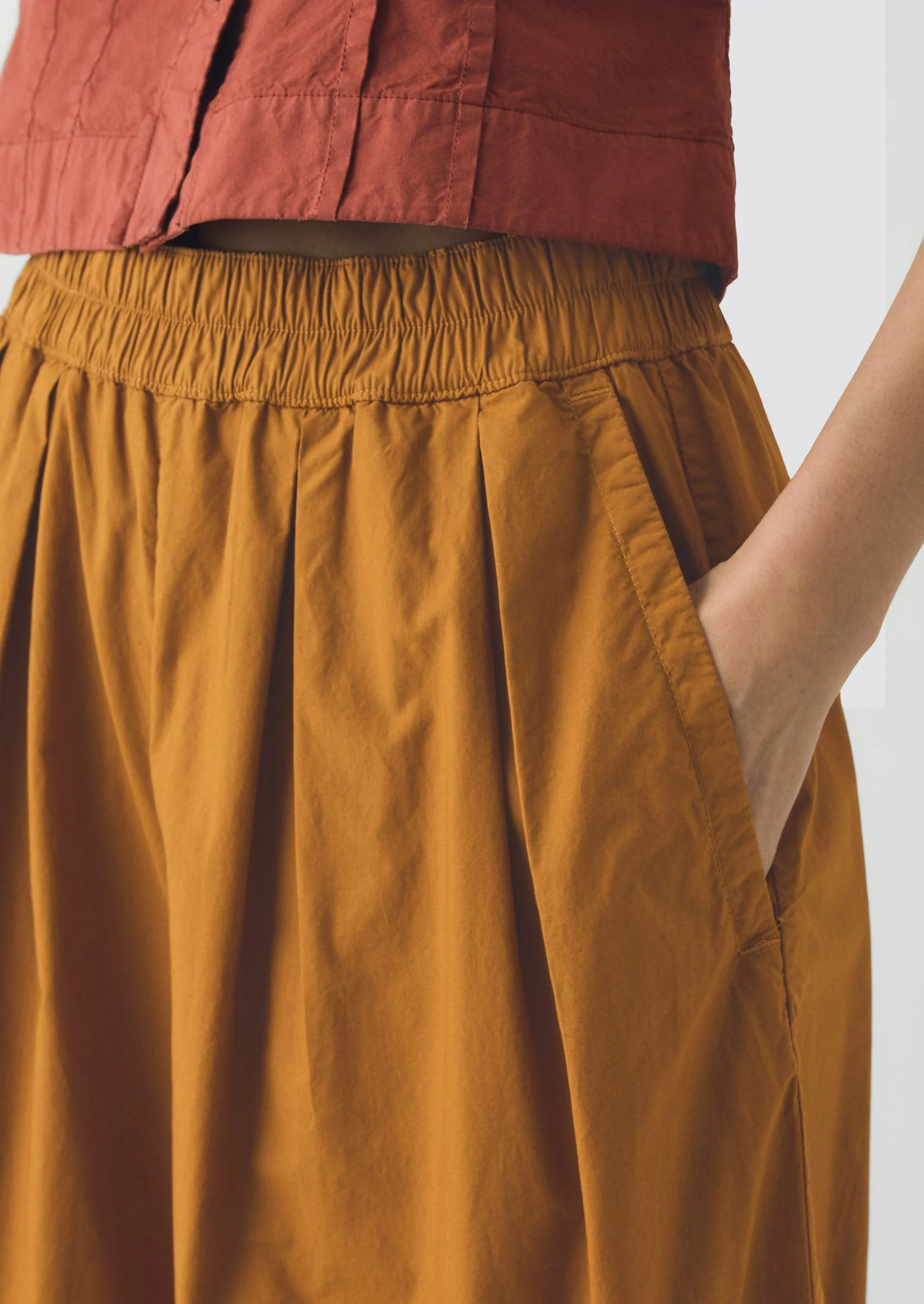 Pleated Pull On Cotton Poplin Pants | Dhal - Image 7