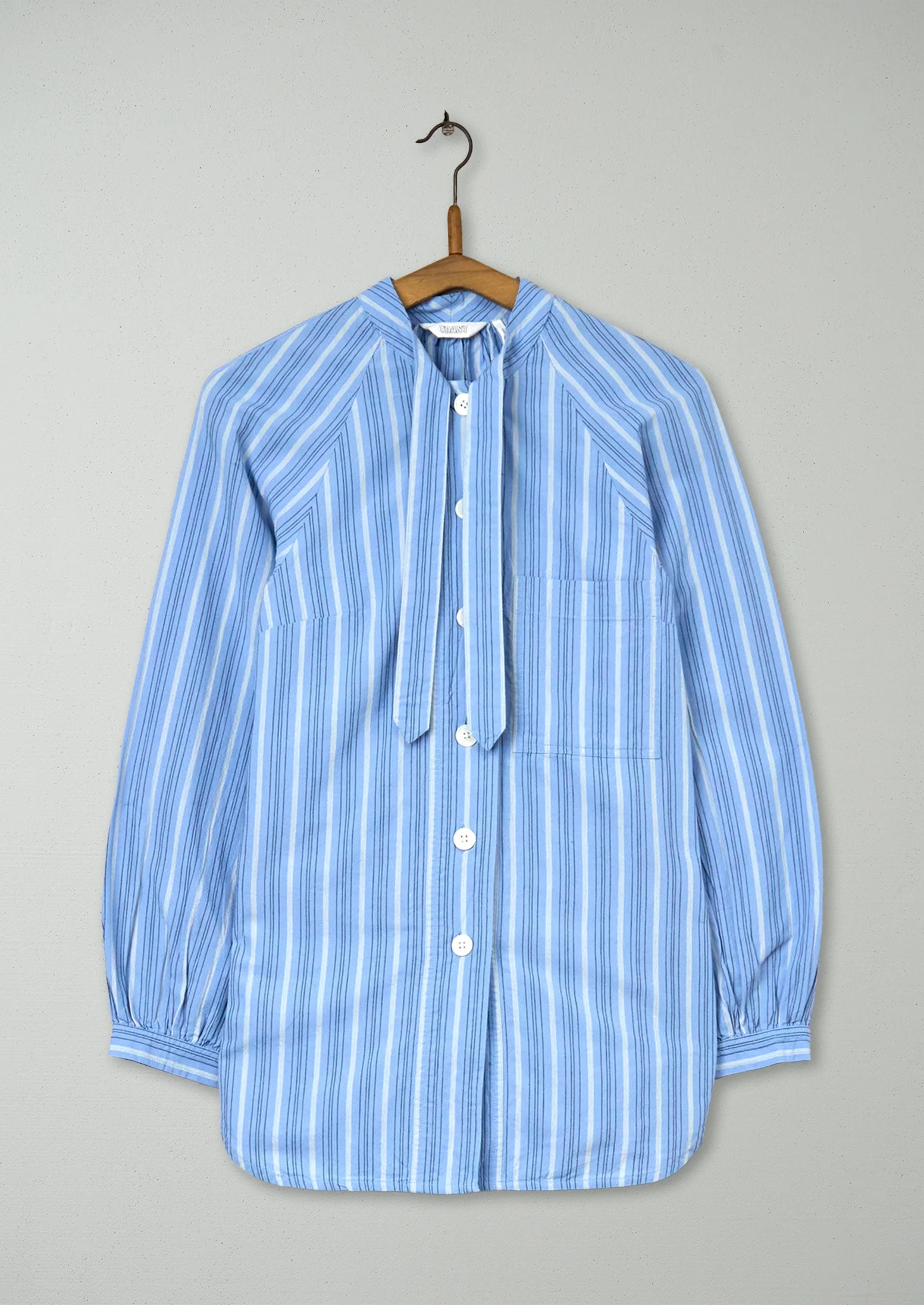 Reworn Tie Neck Stripe Shirt Size 6 (767) | Multi